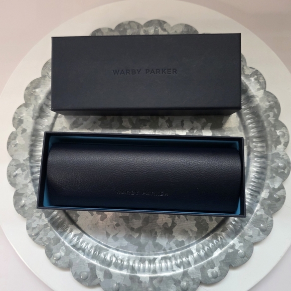 ⭐️40% Off⭐️ Warby Parker Alvin Frame In Black - Unisex - Picture 13 of 16